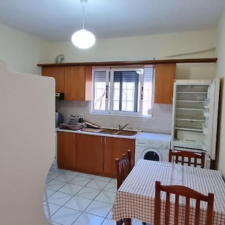 Thano Apartments Вльора Екстер'єр фото