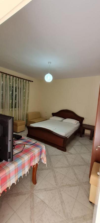 Thano Apartments Вльора Екстер'єр фото